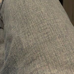 Meet your Posher, Lee